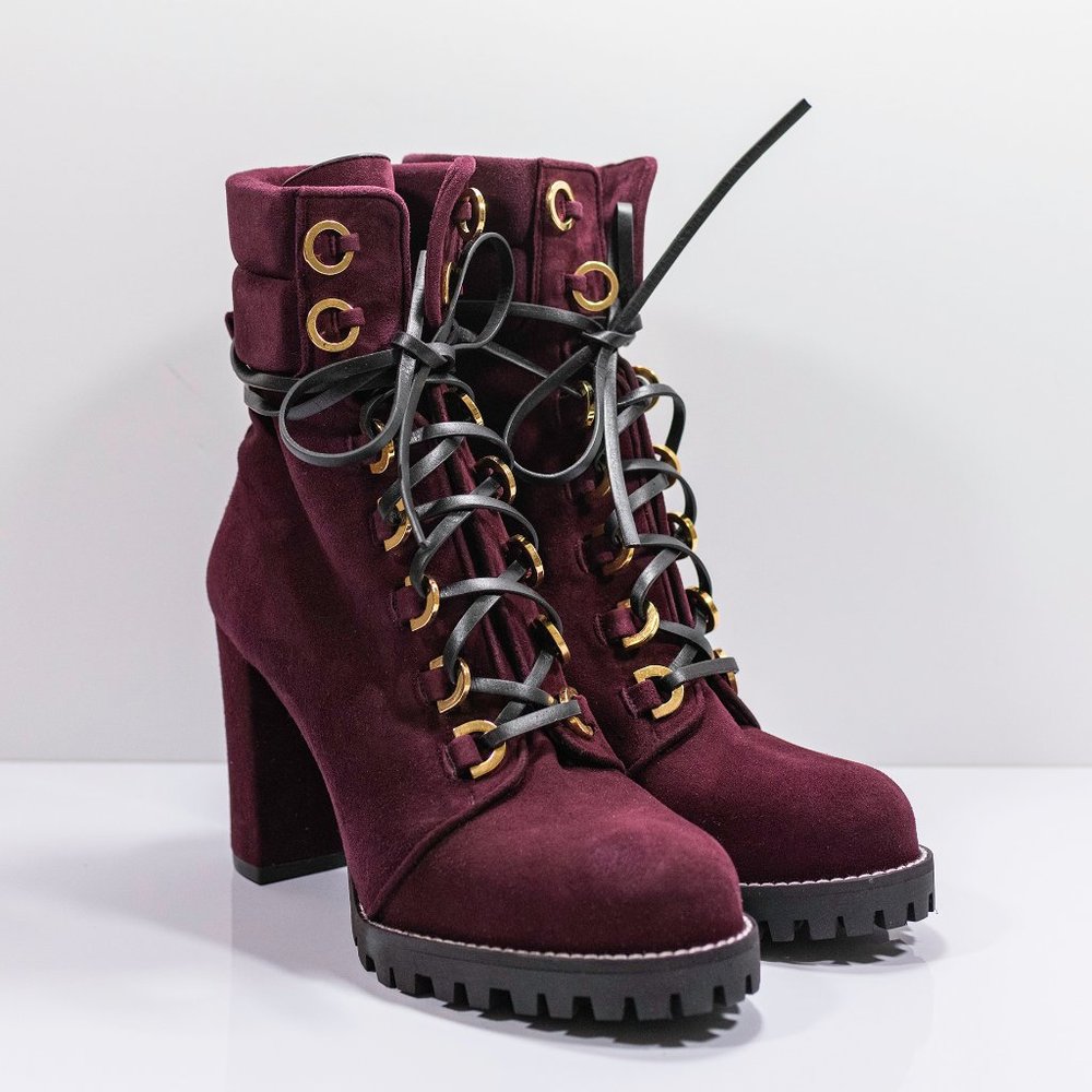 Stuart Weitzman Shackleton Round Toe Suede Boots